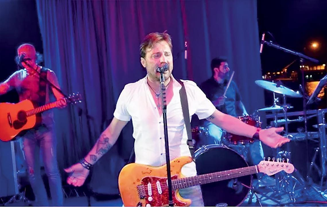 Cover band Libera nos a malo