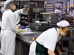 Chiusure mense ospedaliere, oltre 100 i lavoratori a rischio