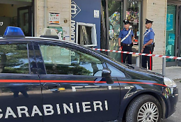 Bancomat fatto esplodere nella notte a Toritto: indagini in corso