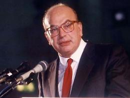 «Una via da intitolare a Bettino Craxi»
