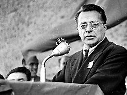 Togliatti tra mito e omissioni: il documentario che dimentica la Storia