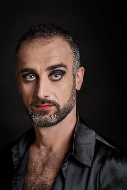 "Please Stand Up": arriva Daniele Fabbri