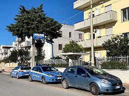 Carabiniere ucciso, ora i poliziotti passano da indagati a parti offese. Intanto raccolti già 7.400 euro