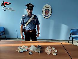 La “coppia dello spaccio” presa con cocaina e hashish