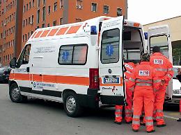 Muore a 72 anni mentre lavora in un cantiere edile