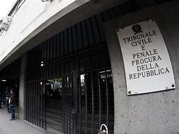Impediva all'ex marito di vedere la figlia, condannata nota professionista