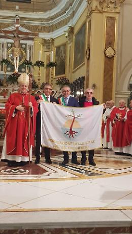Peregrinatio della reliquia del Beato Carlo Acutis con l'associazione delle Città del SS. Crocifisso