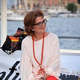 Taranto sostenibile e creativa approda a Torino con l’ultima opera di Tiziana Grassi

