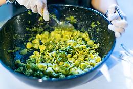 Nuove grane per la “Signora delle orecchiette”: multa da 5.000 euro