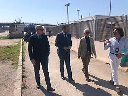 Hotspot di Taranto, on. Maiorano: «Migliorare le condizioni del sito e tutelare le forze di polizia»