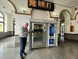 Non c'è il bar, ecco il distributore automatico