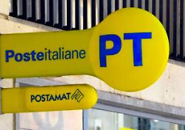 Esplosione al postamat di via Padre Savarese, banda in fuga a mani vuote