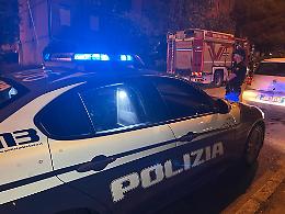 Tenta di montare un climatizzatore, muore folgorato