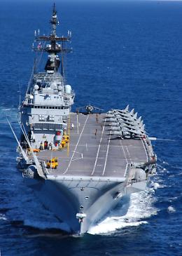 Parlano le imprese: "Ecco perché Nave Garibaldi deve restare a Taranto"