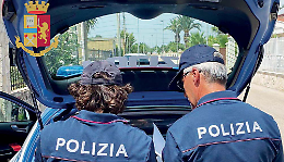 Controlli della Polizia di Stato in Città Vecchia: chiusa una pizzeria
