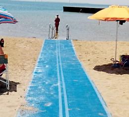Raccolta differenziata sulle spiagge, il Comune avvia il confronto con i gestori dei lidi