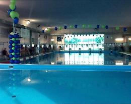 Piscina comunale, «Era costata 2 milioni, è vero che il sindaco la vuole vendere a 300mila euro?»