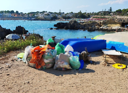 Il mare pugliese sotto l'assedio dei reati, si muove la politica