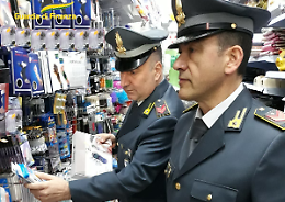 Sequestrati oltre 600mila prodotti pericolosi per la salute. Nei guai in 9