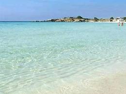 Chiare, fresche e pulite acque di Puglia, mille chilometri di eccellenza
