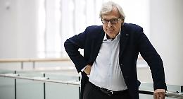 Vittorio Sgarbi a Martina Franca per beneficenza