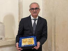 A Luigi Riso il Premio "Atlas - Il Titano"