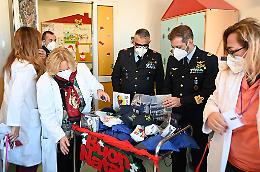 I doni dell’Aeronautica al Reparto di Oncoematologia Pediatrica del SS. Annunziata di Taranto. Le foto