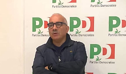 «Taranto sprofonda e c'è il rischio che i poteri forti mettano le mani sulla città»
