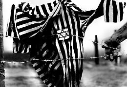  Studenti nei luoghi della Shoah