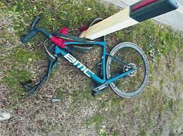 Sorpassò in curva travolgendo e uccidendo un ciclista, rinviato a giudizio