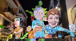 Il  71° Carnevale di Massafra sfida anche la pioggia, grande successo. Le foto
