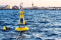 Una boa per monitorare l'ecosistema marino