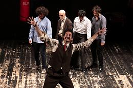 "Pezzi d'uomo": a Massafra lo spettacolo di Fabrizio Saccomanno