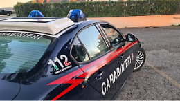 Una casa vacanze trasformata in B&B a luci rosse. Arrivano i carabinieri