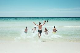 Tarantini in vacanza ad ogni costo... anche a rate