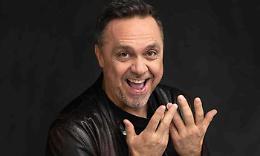 Gabriele Cirilli e lo show della saggezza