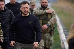 Il presidente ucraino Zelensky a Taranto