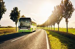 Flixbus rafforza l'offerta per l'estate. Ecco tutti i collegamenti