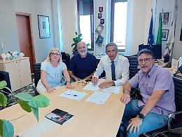 Fermo pesca dei ricci, «Servono sussidi e la possibilità di lavorare sei mesi l'anno»