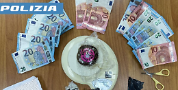 Spaccia hashish con l’aiuto dei social
