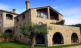 Boom di presenze in agriturismo per il Primo Maggio: 20.000 turisti scelgono la Puglia del gusto e del relax rurale