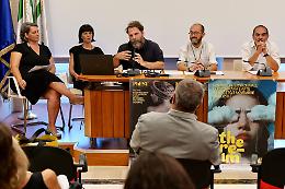 Ecco l'edizione 2024 di PhEST, il festival internazionale di fotografia e arte