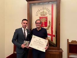 Per la prima volta in Puglia un ingegnere insignito del Premio Compasso d'Oro. Le foto