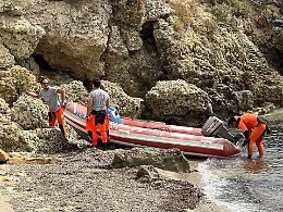Ritrovato l'uomo disperso a Baia Serrone. Le foto