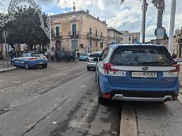 Monopattini e bici elettriche, non in regola uno su due. Le foto