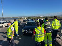 Maxi tamponamento sul ponte Punta Penna: 6 auto coinvolte e due feriti