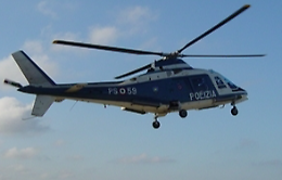 Blitz della Polizia tra Carbonara e Ceglie: perquisizioni dopo sparatoria e incendio