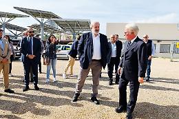 Sopralluogo di Emiliano al quartiere Salinella