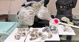 Sequestrati oltre 5 chili di droga pronti ad essere spacciati