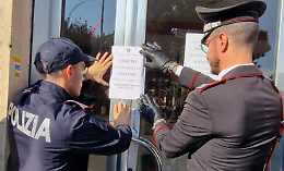 Polizia e Carabinieri chiudono per sette giorni un bar nel centro di Canosa